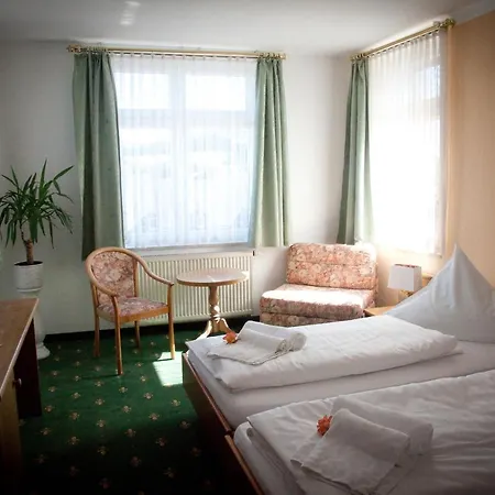 Ratskeller Pensjonat 3*