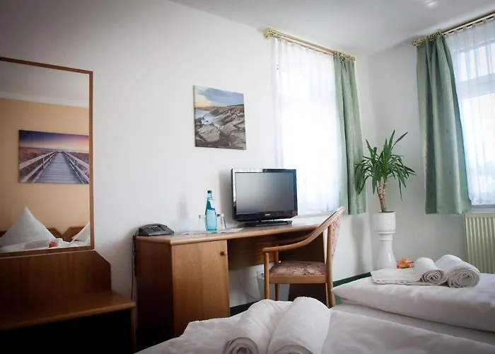 Ratskeller Гостевой дом Thum